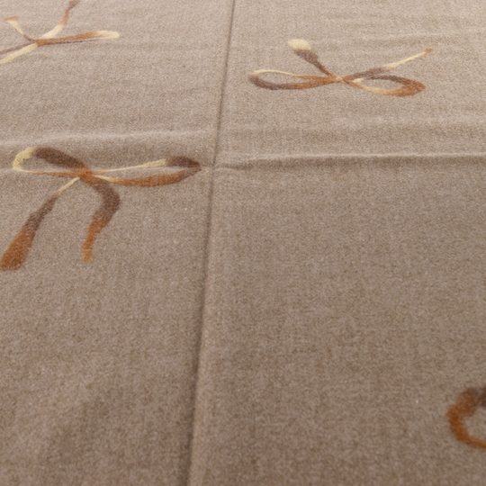 Fraas kašminkový šál s vyšívanými mašlemi taupe 623541-881