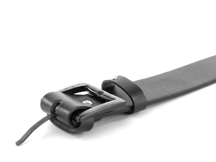 Černý kožený opasek s dezénovanou sponou 32 mm