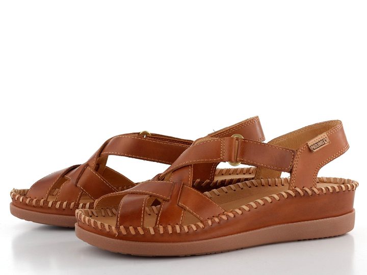 Pikolinos sandále s kríženými pásikmi Cadaques Brandy W8K-0741