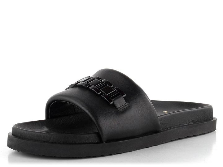 Högl šľapky ozdobené retiazkou Black 9-100810