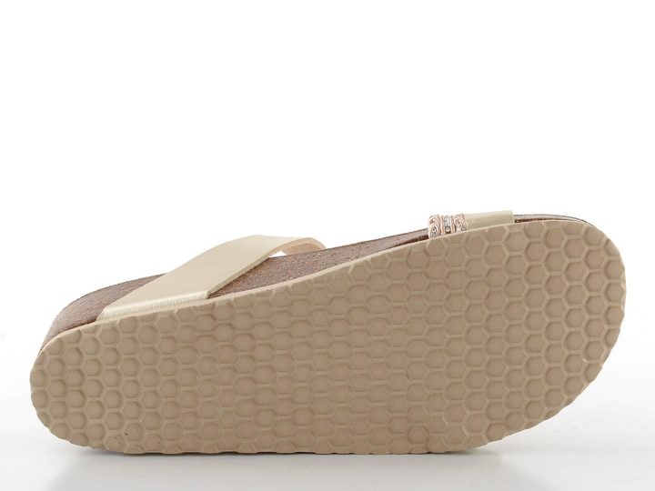 BIO Life fuzbetové pantofle na klínku metalické béžové 1533.353 Greta/871