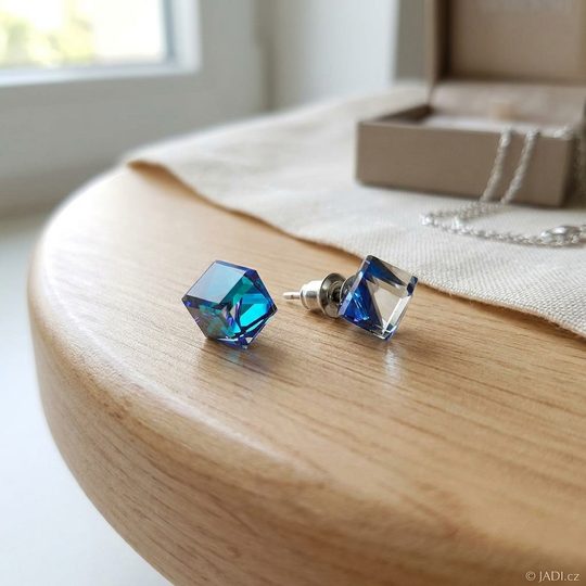 Náušnice Swarovski Elements kostička bermuda blue