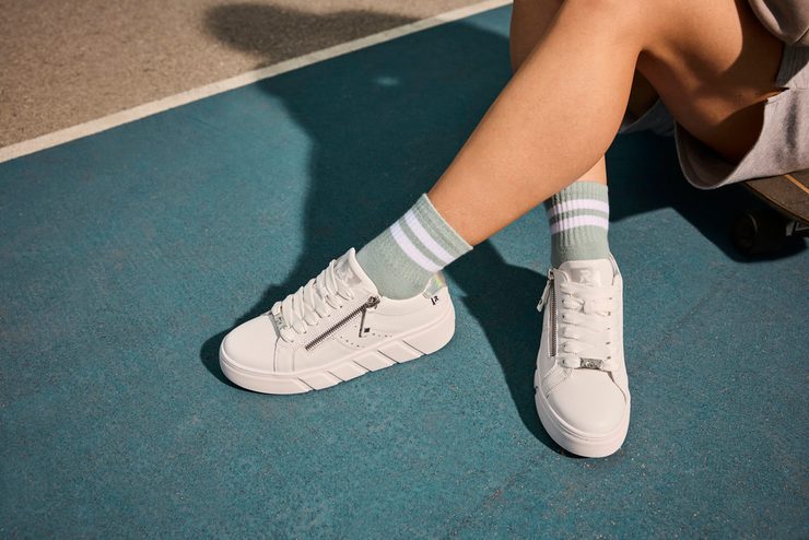 Rieker dámske tenisky so zipsom Weiss/Perlmutt W2605-80