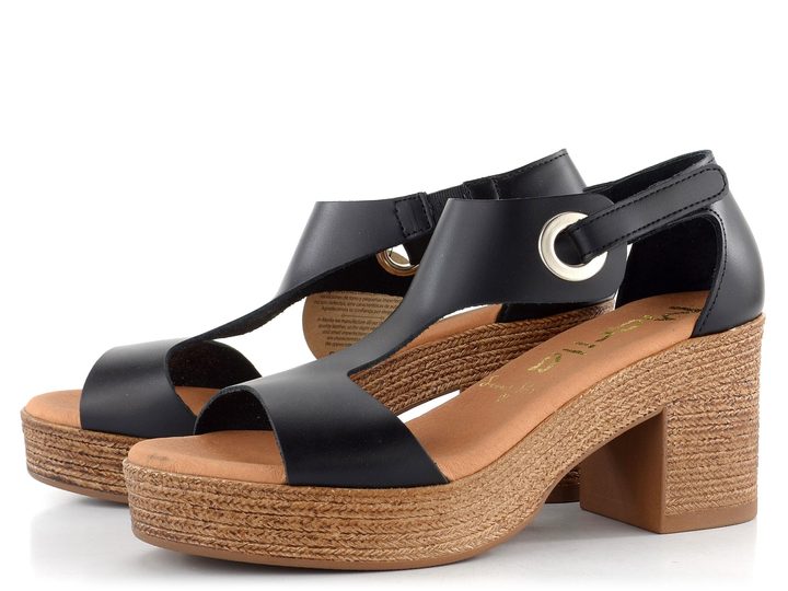Marila sandály na podpatku Berlin Negro