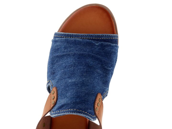 Mustang sandály s plným nártem jeansblau 1388-808-841