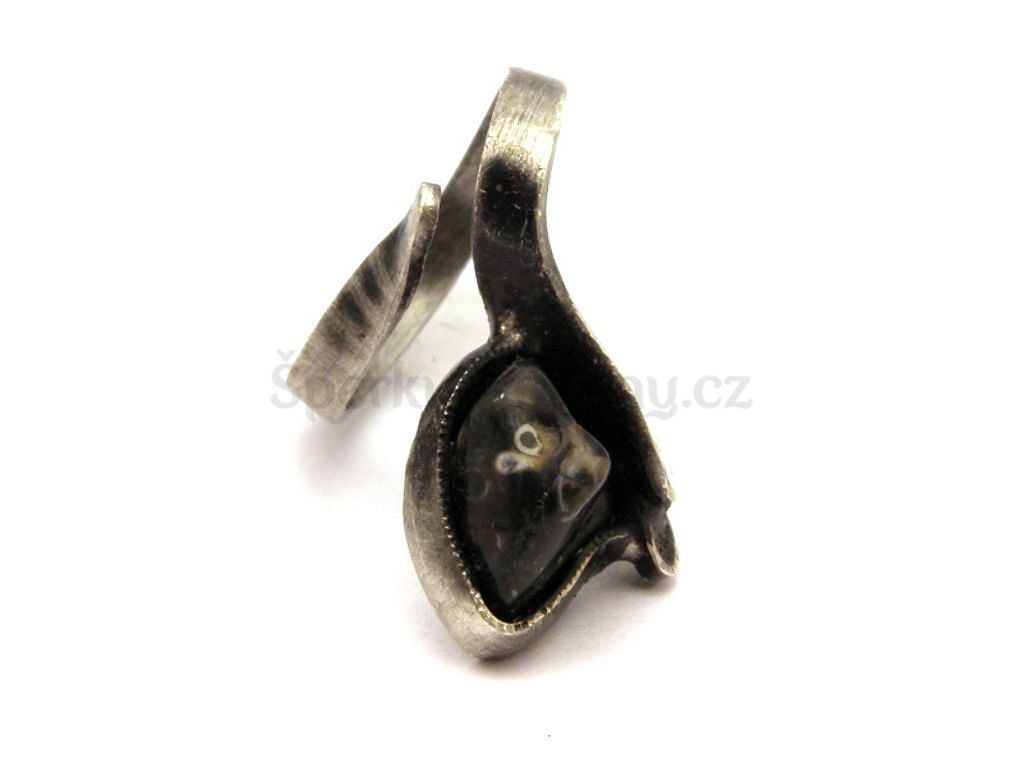 Prsten jaspis tmavý starostříbro neobvyklý VEGA - Prstýnek s jaspisem -  Šperky pro ženy