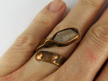 Prsten Křišťál oboustranně ukončený VEGA