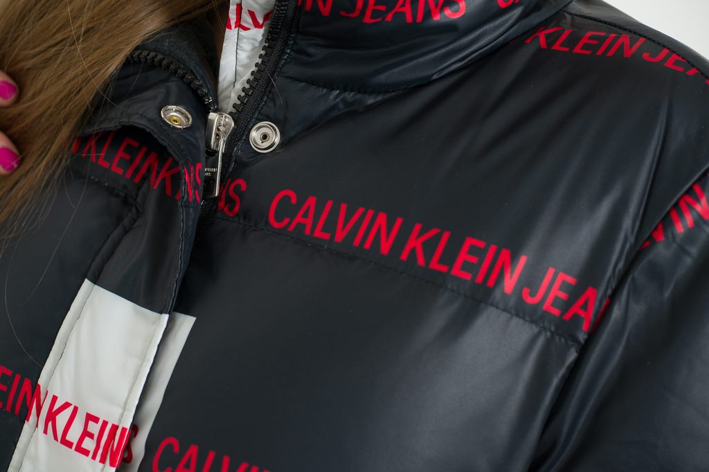 Glamadise.sk - Calvin Klein dámska páperová zimná bunda - Calvin Klein -  Poslední kusy - Zimné bundy, Dámske oblečenie - GLAM, protože chci být  odlišná!