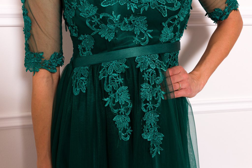 Společenské luxusní dlouhé šaty s rukávkem - zelená - Due Linee - Last  chance - Dlouhé společenské šaty, Šaty, Dámské oblečení - GLAM, protože  chci být odlišná!