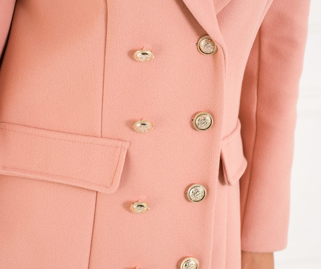 Dámský kabát se zlatými knoflíky světle růžová - CIUSA SEMPLICE - Kabáty -  Dámské oblečení - GLAM, protože chci být odlišná!