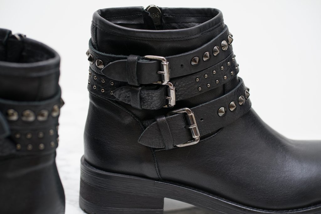 Dámské kožené kotníkové boty s přezkami - černá - Kotníkové - Dámská obuv -  GLAM, protože chci být odlišná!