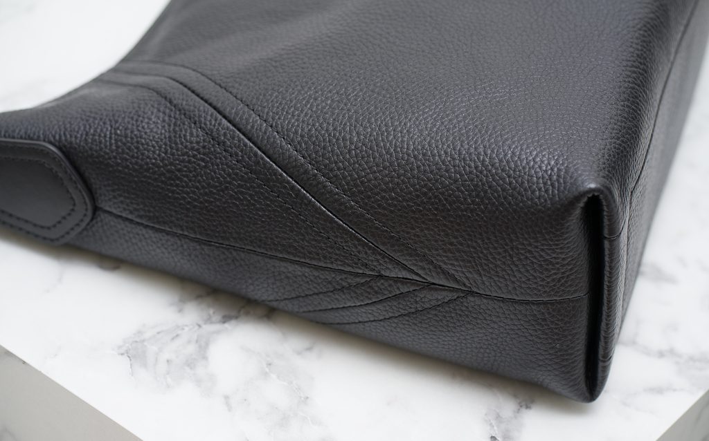 Piper Large Pebbled Leather Shoulder Bag | Michael Kors