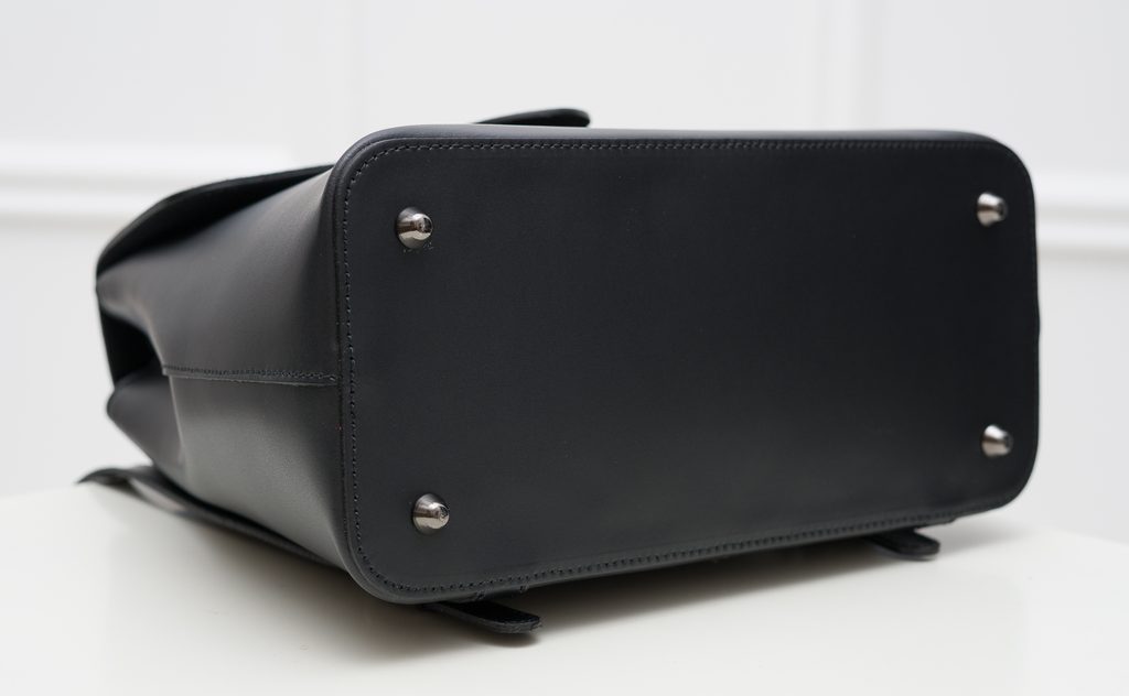 Dámský kožený batoh s přezkou černý - Glamorous by GLAM - Batohy - Kožené  kabelky - GLAM, protože chci být odlišná!