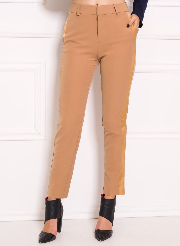 Dámské společenské kalhoty s lampasy - béžová - Due Linee - Jeany a kalhoty  - Dámské oblečení - GLAM, protože chci být odlišná!