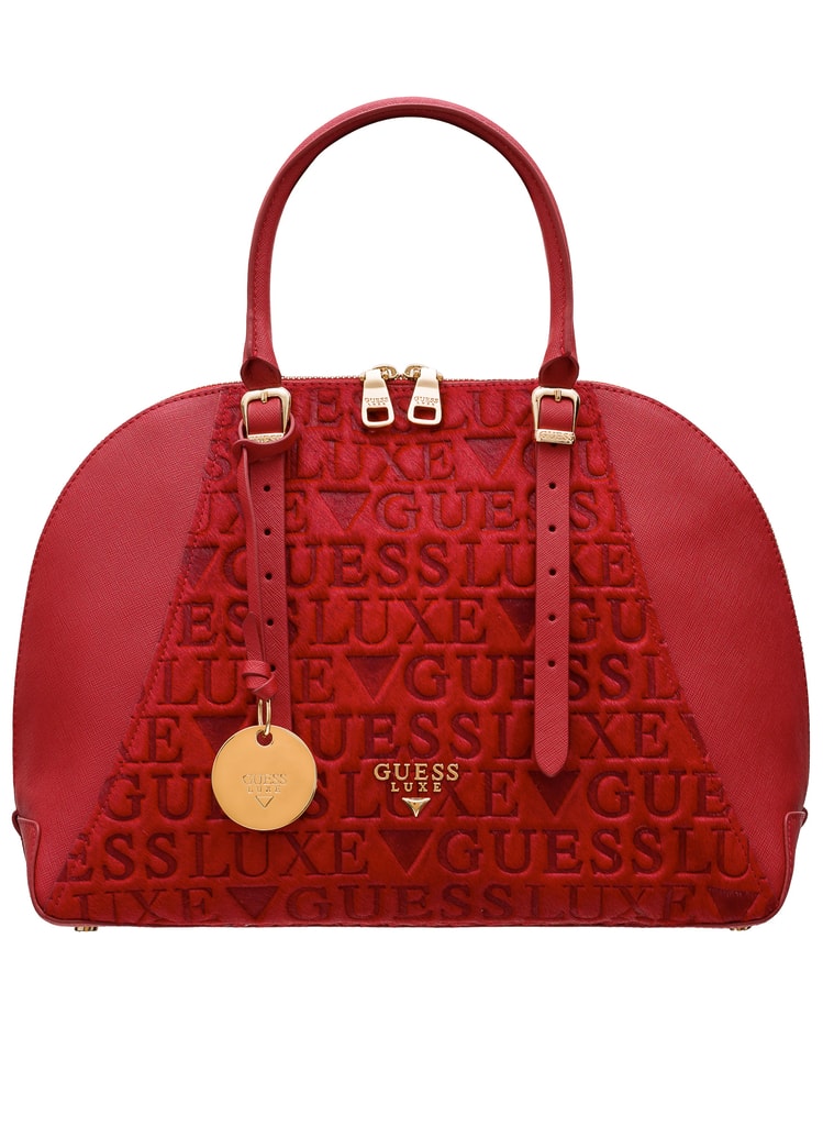 Guess Luxe kožená kabelka se srstí červená - Guess Luxe - Do ruky - Kožené  kabelky - GLAM, protože chci být odlišná!