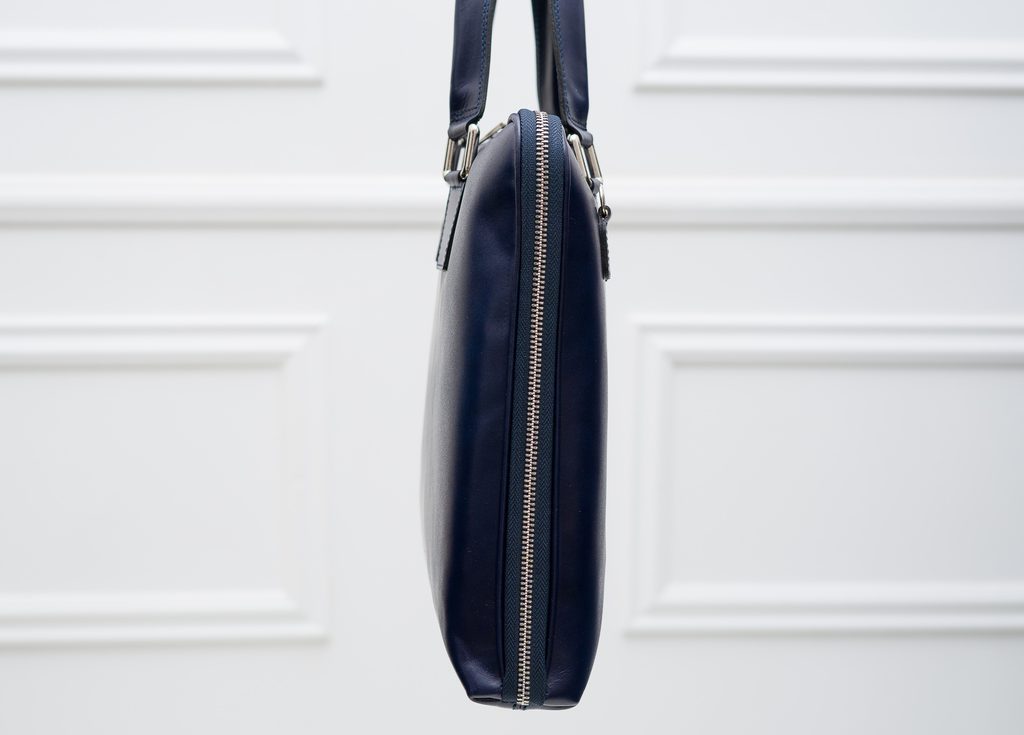Glamadise.sk - Elegantná kožená unisex kabelka tmavo modrá - Glamorous by  GLAM - Do ruky - Kožené kabelky - GLAM, protože chci být odlišná!