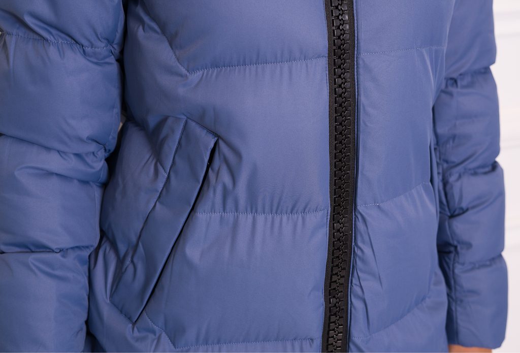 Glamadise.sk - Dámska zimná oversize bunda s čiernym zipsom - modrá - Due  Linee - Zimné bundy - Dámske oblečenie - GLAM, protože chci být odlišná!