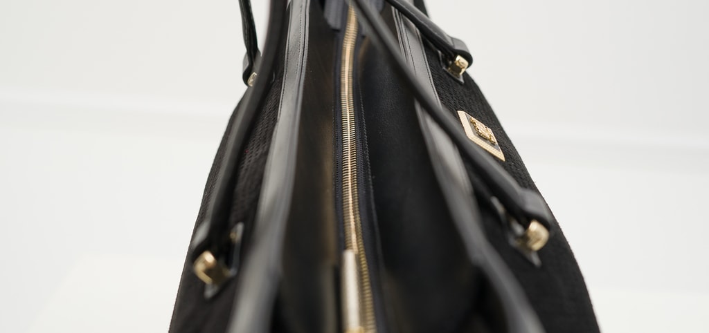 Glamadise - Italian fashion - leather shoulder bag Cavalli - Black - Cavalli Class - Shoulder bags - Leather bags - Glamadise - italian fashion