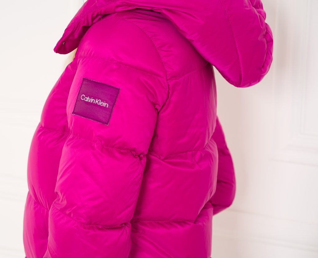 Glamadise.pl - Damska kurtka zimowa Calvin Klein - różowy - Calvin Klein -  Last chance - Kurtki, Odzież damska - Glam fashion paradise