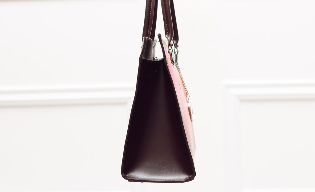 Glamadise.sk - Dámska kožená kabelka s farebným motívom - hnedá - Glamorous  by GLAM - Kožené kabelky - - GLAM, protože chci být odlišná!