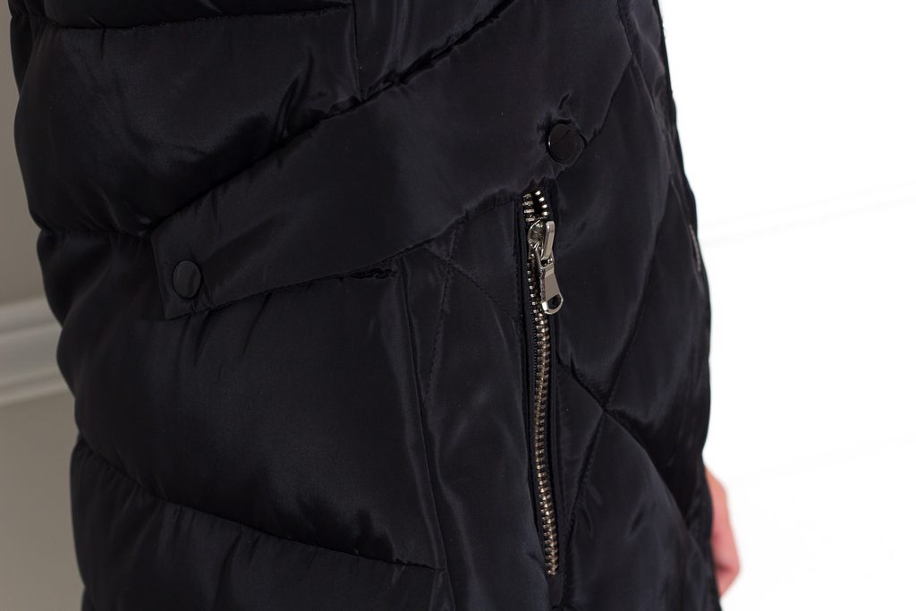 Dámská dlouhá zimní bunda elegantní - černá - Due Linee - Poslední kusy -  Zimní bundy, Dámské oblečení - GLAM, protože chci být odlišná!