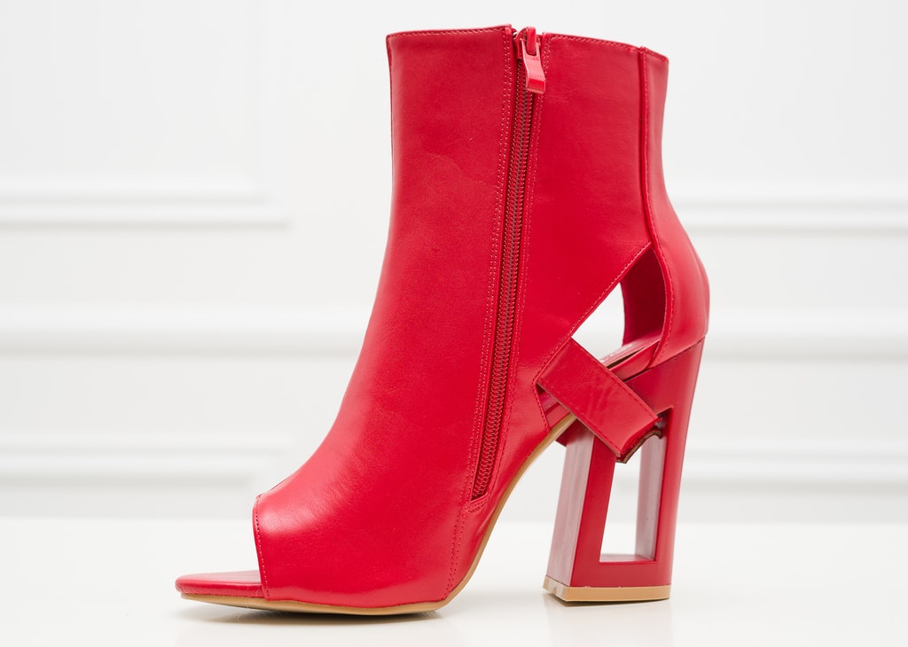 Dámské páskové sandály na podpatku červené - GLAM&GLAMADISE - Kotníkové -  Dámská obuv - GLAM, protože chci být odlišná!