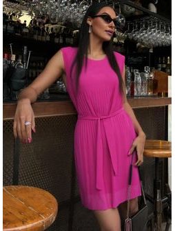 Letnia sukienka Glamorous by Glam - różowy -