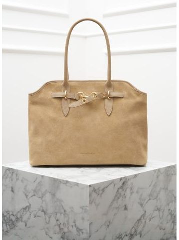 Kabelka z broušené kůže přes rameno černá -