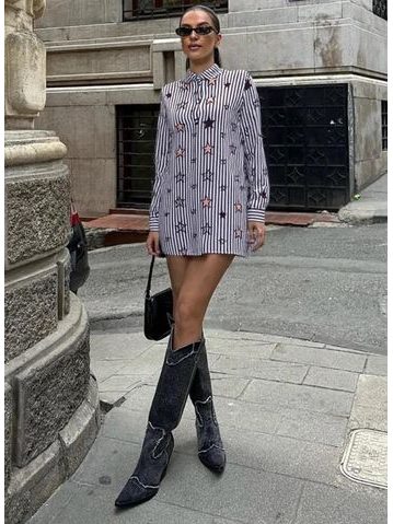 Dámská halenka s proužky a hvězdami - černá -