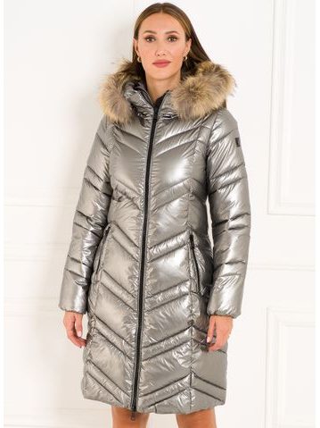 Dámská zimní bunda s kožešinou stříbrná -