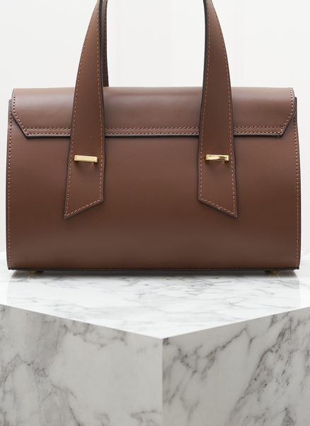 Kožená kabelka do ruky hnědá -