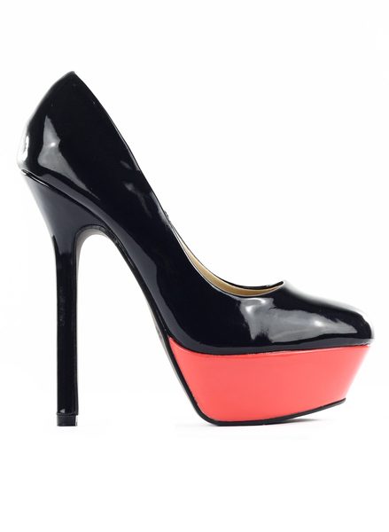 Dámske lodičky na platforme čierne korálovom lesklé -