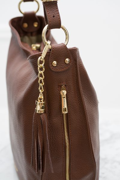 Dámská kožená kabelka přes rameno se zlatým kováním - marrone -