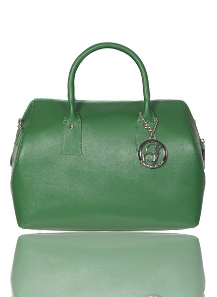 Malá kožená kabelka v zelené barvě 