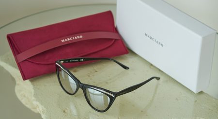 Dámské sluneční brýle Guess by Marciano -