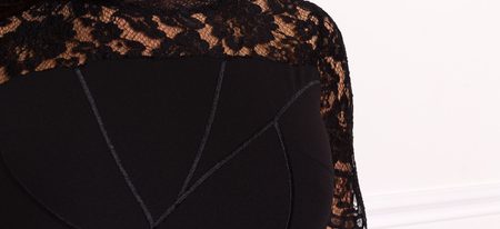 Dámské elegantní šaty s motivem a krajkovým rukávkem - černá -