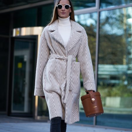 Women's coat Due Linee - Beige -