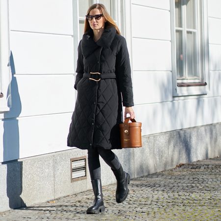 Damska kurtka zimowa Due Linee - beżowy -