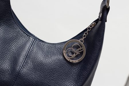 Kožená kabelka vak modrá -