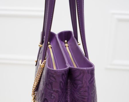 Kožená kabelka s květy přes rameno - fialová -
