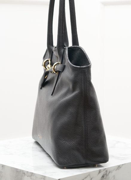 Kožená kabelka přes rameno černá -