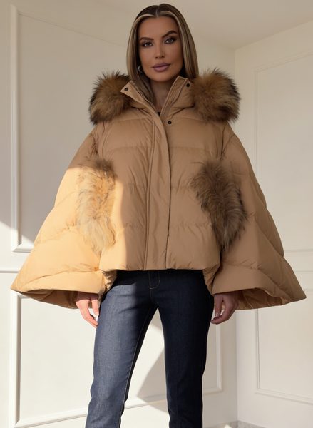 Poncho de puf pentru femei cu blană naturală de raton, bej -