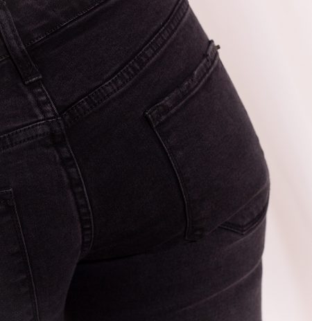 Jeansy dla kobiet - czarny -