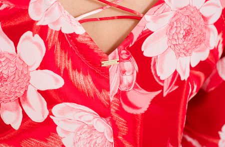 Dámske letné šaty Guess by Marciano JLO červeno - biele -