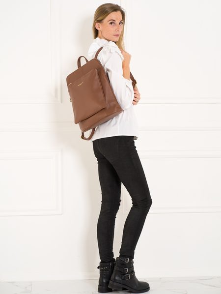 Dámsky kožený batoh jednoduchý - hnedá -