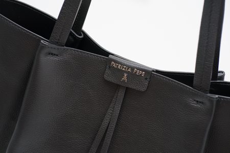 Real leather shoulder bag PATRIZIA PEPE - Black -