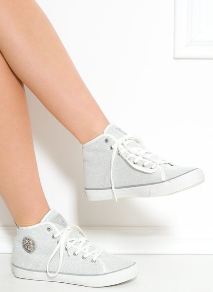 Guess dámské tenisky strieborné -