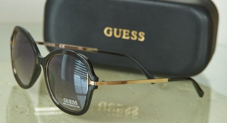 Női napszemüveg Guess - Fekete -