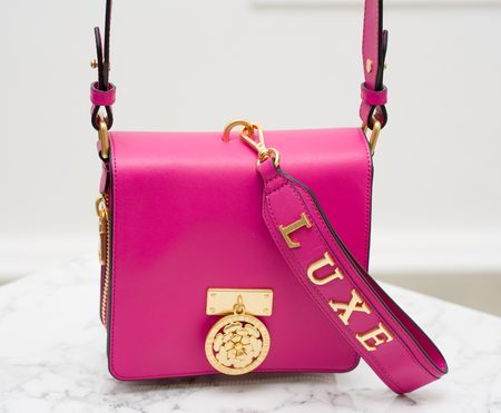 Geantă din piele crossbody pentru femei Guess Luxe - Roz -