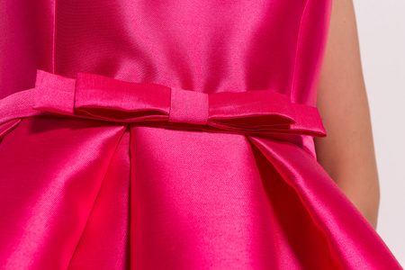 Damska rozkloszowana sukienka Due Linee - różowy -